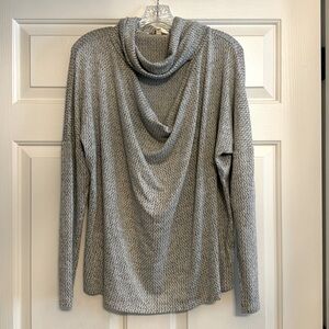 Express One Eleven Top Sz L